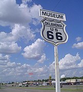 Panneau de musée de la route 66 à Clinton (Oklahoma).