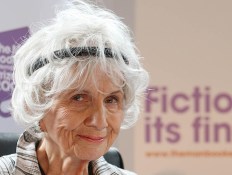 Alice Munro, Nobel Prize-Winning Canadian Author of ‘Away From Her,’ Dies at 92