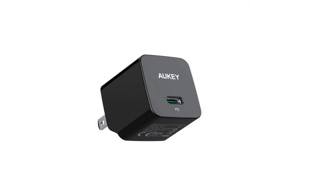 aukey-18w-pd-charger.png