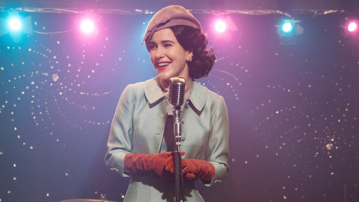 the-marvelous-mrs-maisel-season-two-mmm-201-01618-rt3-fnlcrop-rgb-1