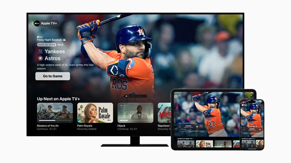 Se muestra la pantalla de inicio de Friday Night Baseball en un Apple TV, un iPad y un iPhone 15 Pro.