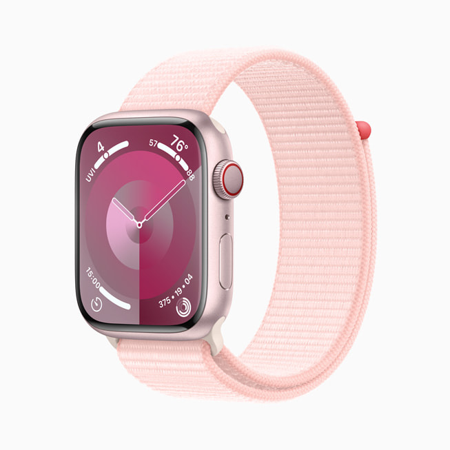 ساعة Apple Watch Series 9 بإطار ألمونيوم وردي وحزام Loop الرياضي وردي.