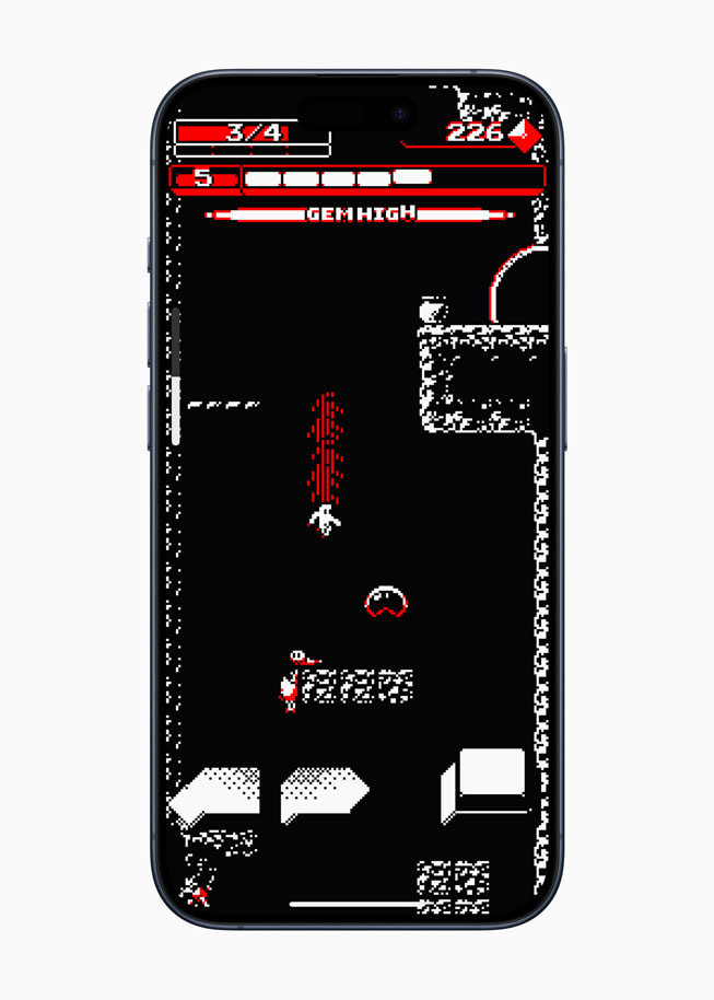 iPhone 15 Proに表示された「Downwell+」のゲームプレイ。