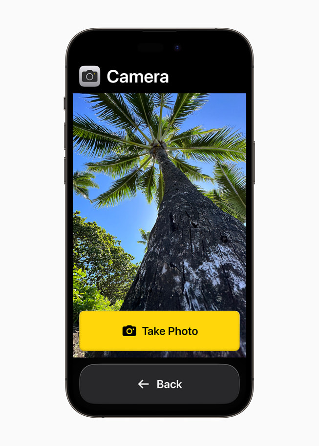 L’app Fotocamera semplificata su iPhone 14 Pro Max.