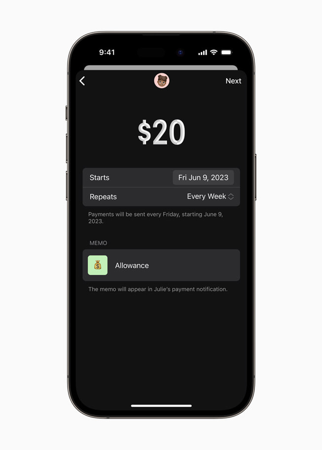 iPhone 14 Pro som visar en veckopeng på 20 USD som schemaläggs i Apple Cash.