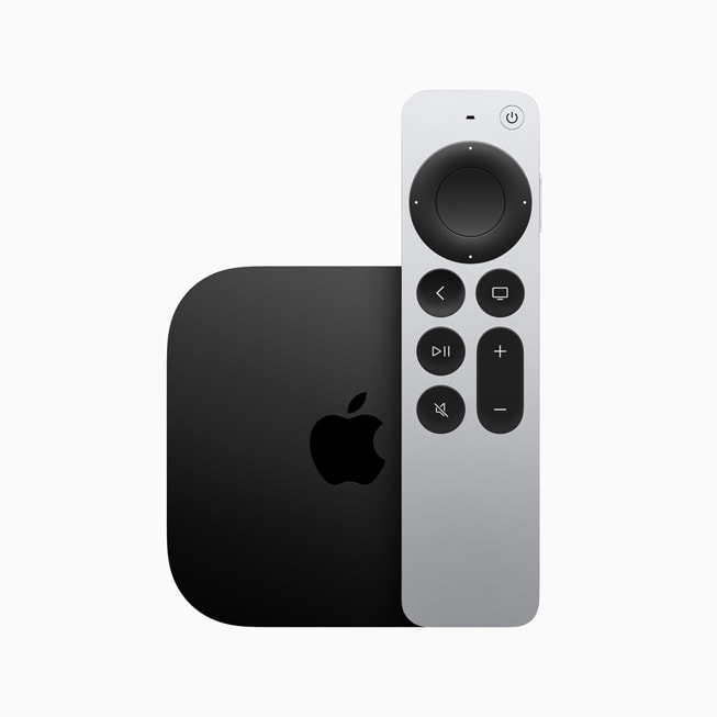 Apple TV 4K 搭配 Siri Remote。