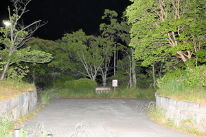 男児が刃物を持った男に追いかけられたとされる公園=2024年5月24日午前0時11分、神戸市須磨区、原野百々恵撮影