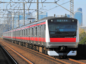 京葉線の快速列車＝ＪＲ東日本千葉支社提供