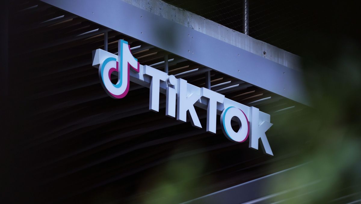 La plateforme chinoise TikTok annonce suspendre dans l'Union européenne sa plateforme qui récompense les utilisateurs pour le temps passé devant les écrans.
