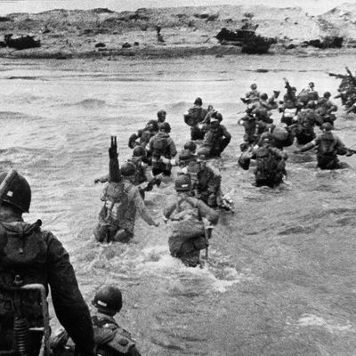 Le 6 juin 1944, 132.715 soldats alliés débarquent par la mer sur les plages de Normandie.