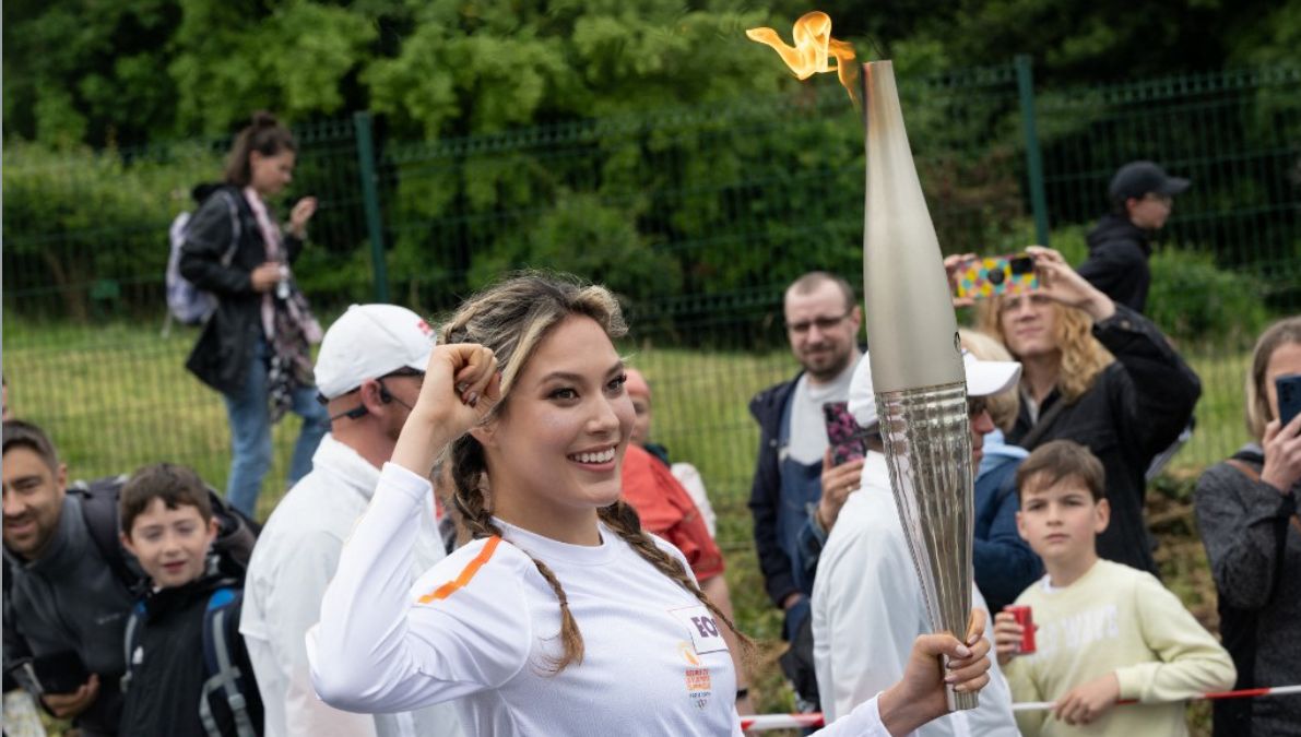 La flamme olympique est arrivée à Vertou, ce mercredi midi, après avoir commencé sa traversée de la Loire-Atlantique par Saint-Sébastien-sur-Loire.