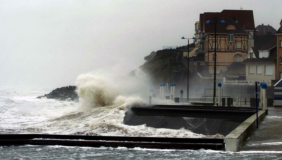 Le vent pourrait atteindre 130 km/h sur les cotes du Pas-de-Calais. Ici Boulogne sur Mer