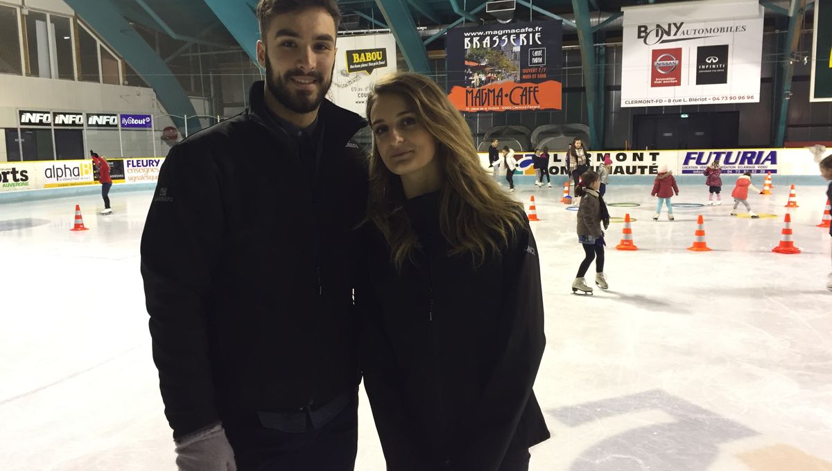 Gabriella Papadakis et Guillaume Cizeron sur la patinoire de leurs débuts
