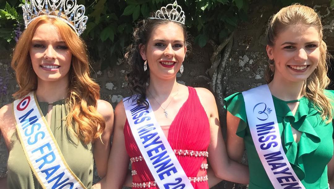 La gagnante Flavie Leterrier entourée de Miss France et de Miss Mayenne 2017