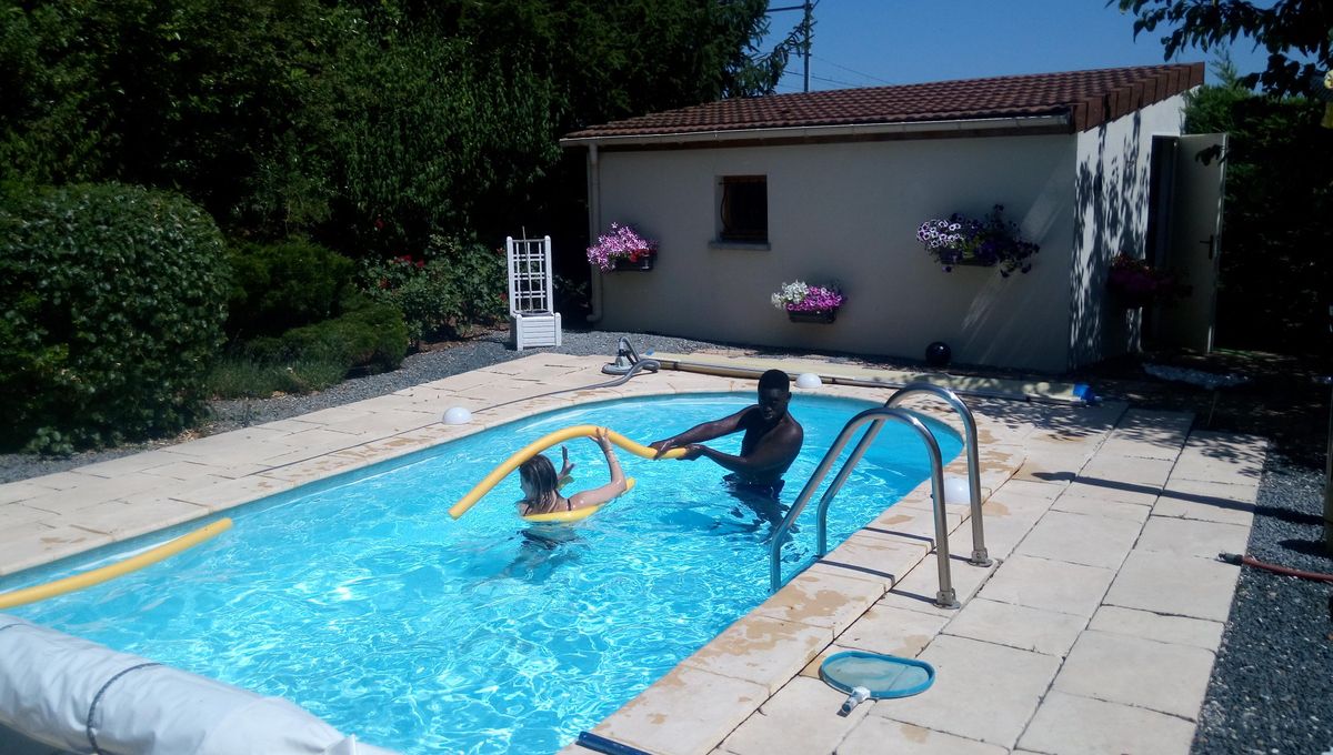 Moyennant une somme plus ou moins importante, il est possible d'utiliser la piscine d'un particulier. 