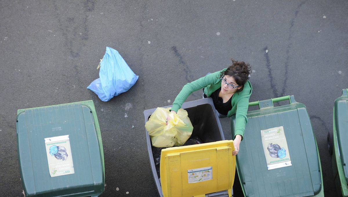 Désormais, dans toute la métropole de Montpellier, les emballages sont à jeter dans la poubelle jaune. Sauf le verre (illustration)