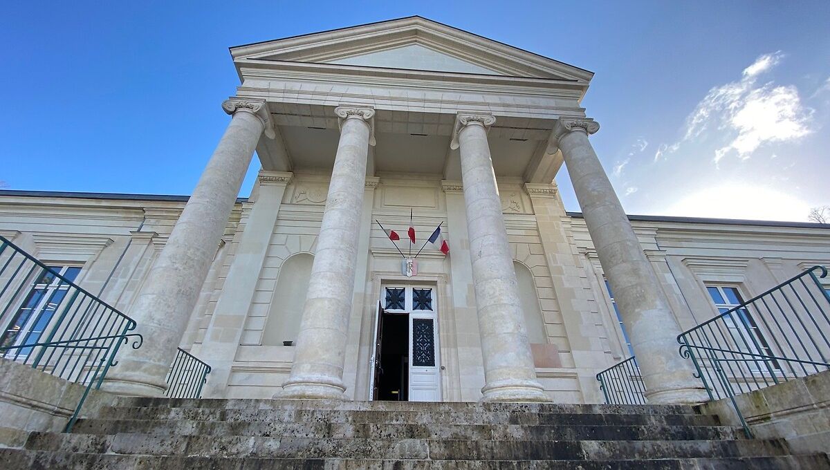 Vue extérieure du Palais de justice de Châteauroux