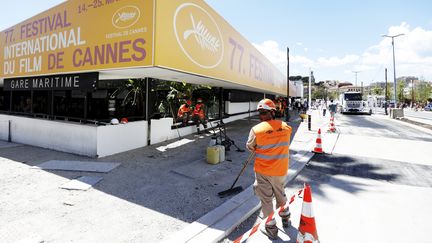 Les préparatifs du 77e Festival de Cannes, le 7 mai 2024 (DYLAN MEIFFRET / MAXPPP)