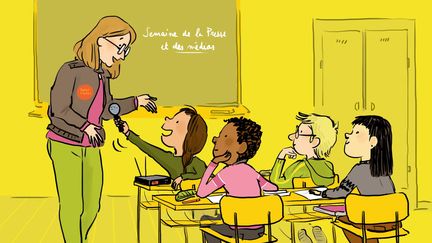 Les élèves de l'école élémentaire Jules Verne à Viry-Châtillon posent des questions à Estelle Faure sur les coulisses du podcast. (ZELDA ZONK / ASTRAPI / BAYARD PRESSE)