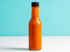 20210128-fermented-hot-sauce-charred-fresno-tamari-vicky-wasikc