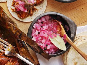 20160510-pickled-red-onion-yucatan.jpg