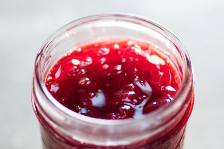 20170717-preserving-strawberry-jam-vicky-wasik-5.jpg