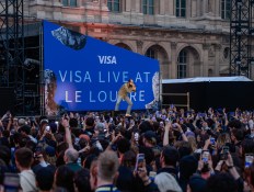 Post Malone Packs the Louvre for Private Show in Paris