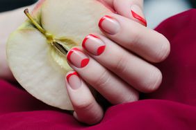 negative-space-nails-GettyImages-528444580