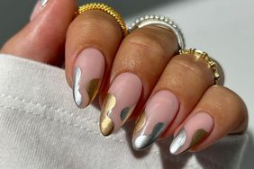 metalic-nails