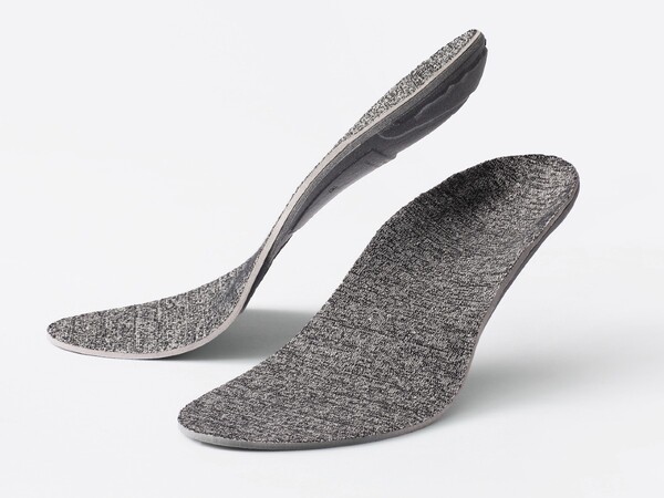 3Dプリンターによるオーダーメイドインソールで健康寿命促進