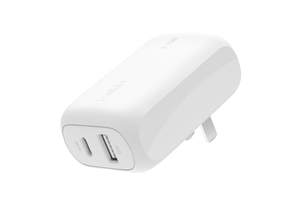 USB Type-A・Type-C搭載、合計42W出力の充電器