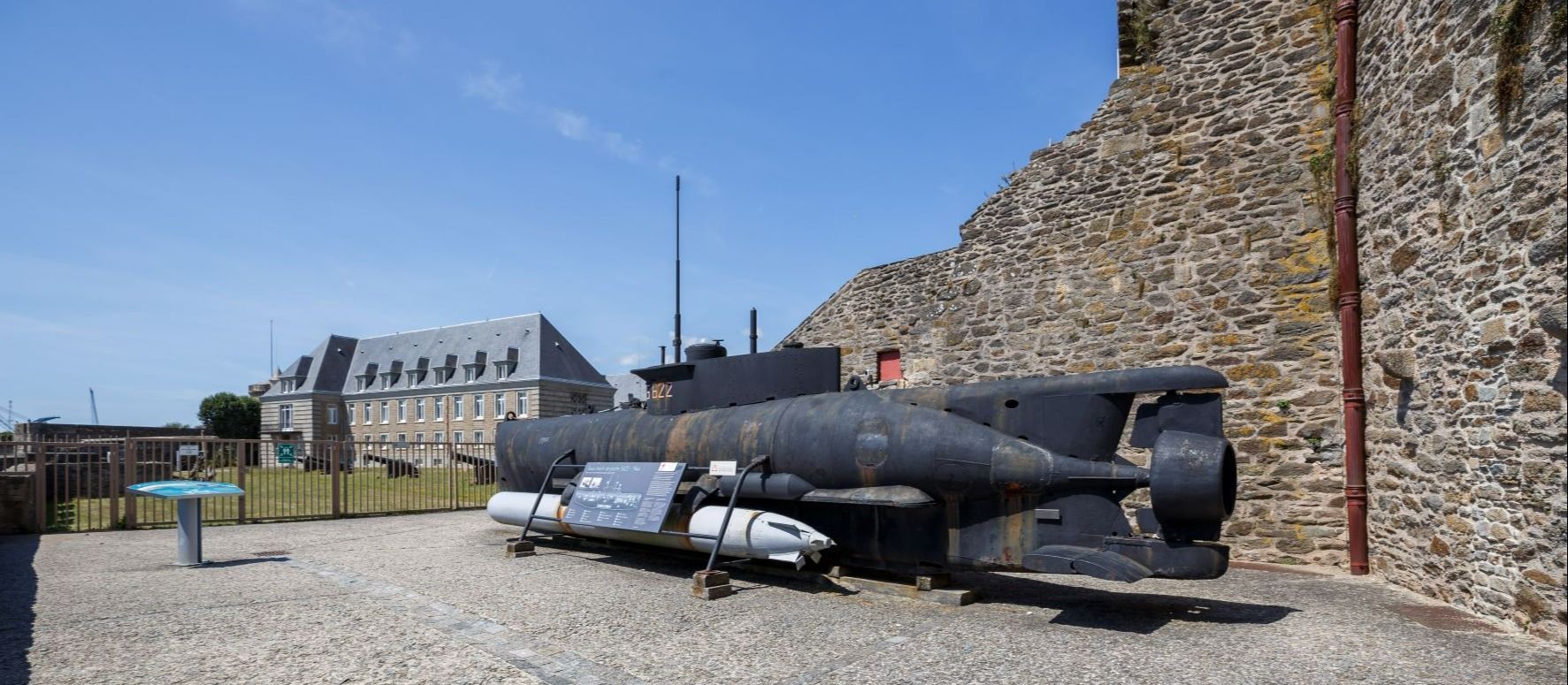 Sous-marin de poche exposé au musée national de la Marine, à Brest, en Bretagne. 