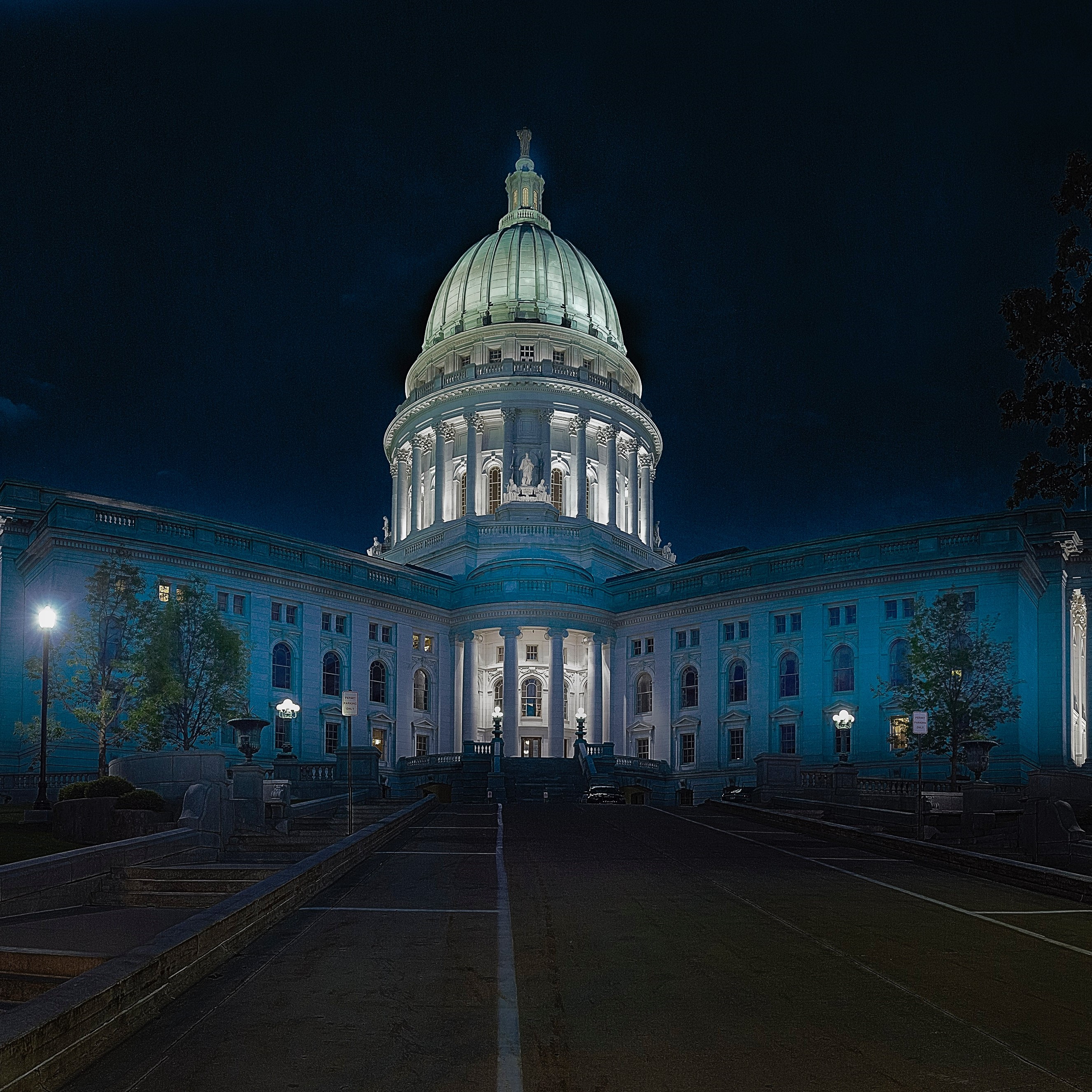 State-capitol-wisconsin.jpg