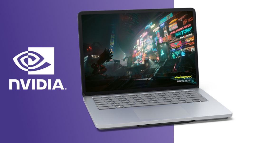 『Cyberpunk 2077: Phantom Liberty』画面を表示する Surface Laptop Studio 2 と、その横にある Nvidia Studio のロゴ。