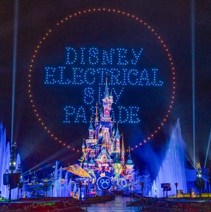 Disneyland Paris&#8217; magial new show &#8211; Symphony of Colours
