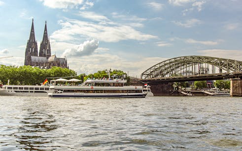 1.5-hour skyline cruise in cologne-1