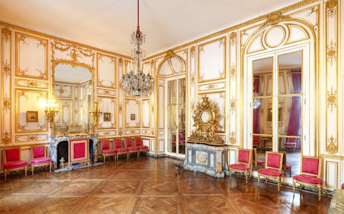 exclusive access to king's private apartments: guided tour with palace of versailles tickets-1
