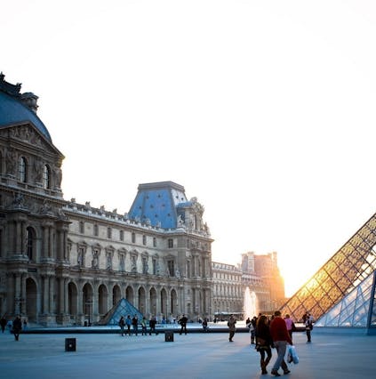 Discover The Best Guided Tours In Paris 2021