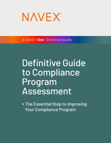 definitive-guide-to-compliance-program-assessment-2022.pdf