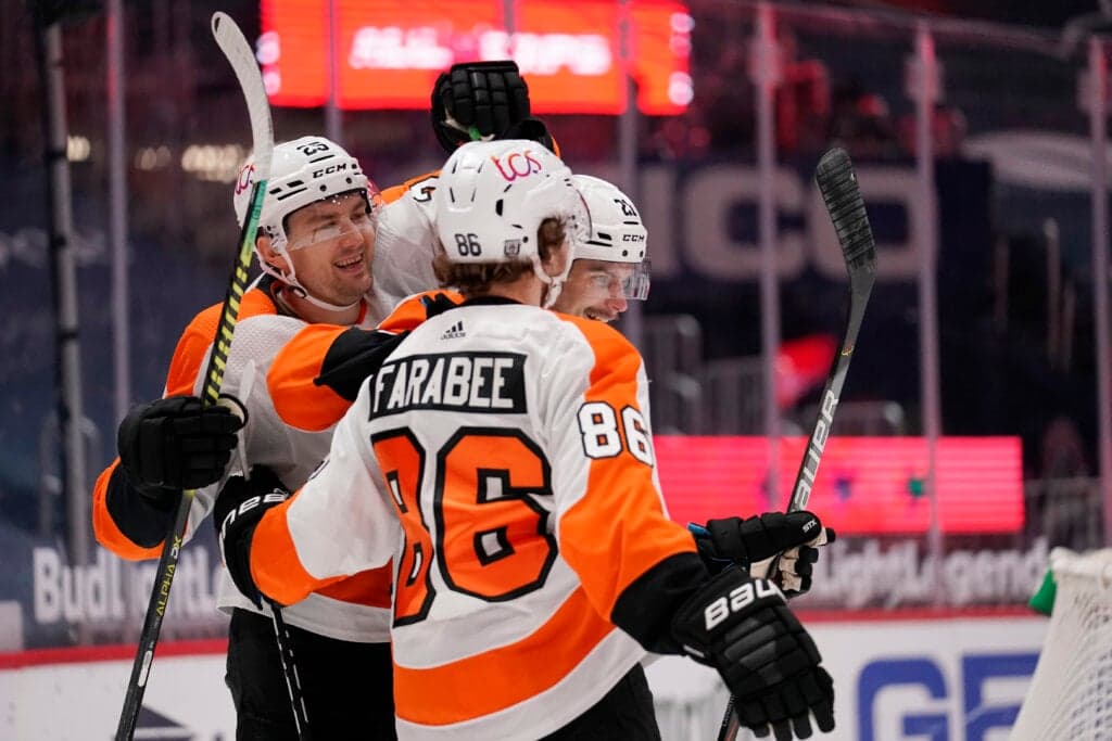 James van Riemsdyk the Flyers’ early-season star as ‘revenge tour’ keeps rolling