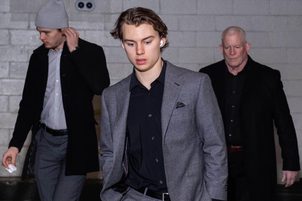 NHL style power rankings: Connor Bedard, Auston Matthews and several blue suits