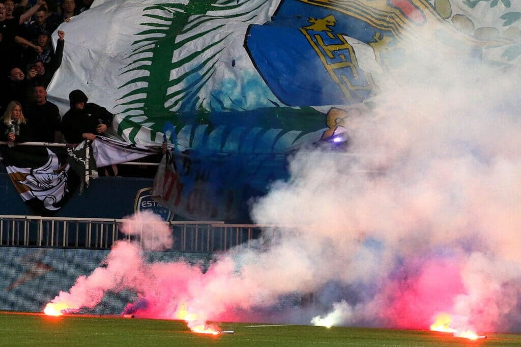 Troyes suspends four players, bans nine fans after abandoned match against Valenciennes