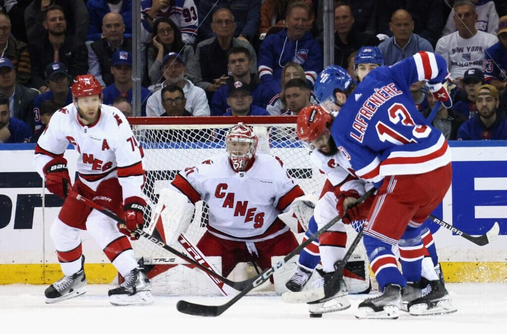 NHL playoffs picks, odds: Rangers look to close out Hurricanes, Oilers battle Canucks