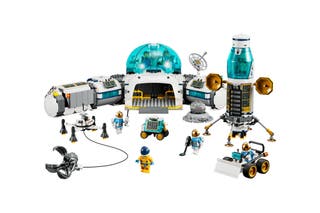 A Lego Lunar research base 60350 set.
