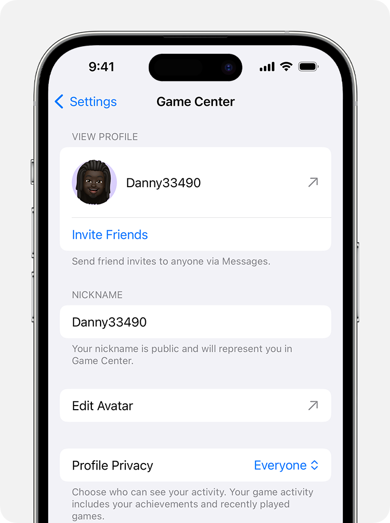 Réglages de Game Center sur un iPhone. Affichage de votre profil, de votre pseudo ainsi que d’autres options.