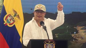 Petro suspende la reunión de gabinete con Ecuador por la violación de la embajada mexicana en Quito