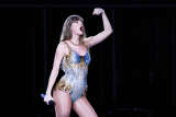 Taylor Swift en concert à Sydney, en février 2024. La chanteuse a mis sa tournée en pause le temps d’assurer la promotion de son nouvel abum, “The Tortured Poets Department”.