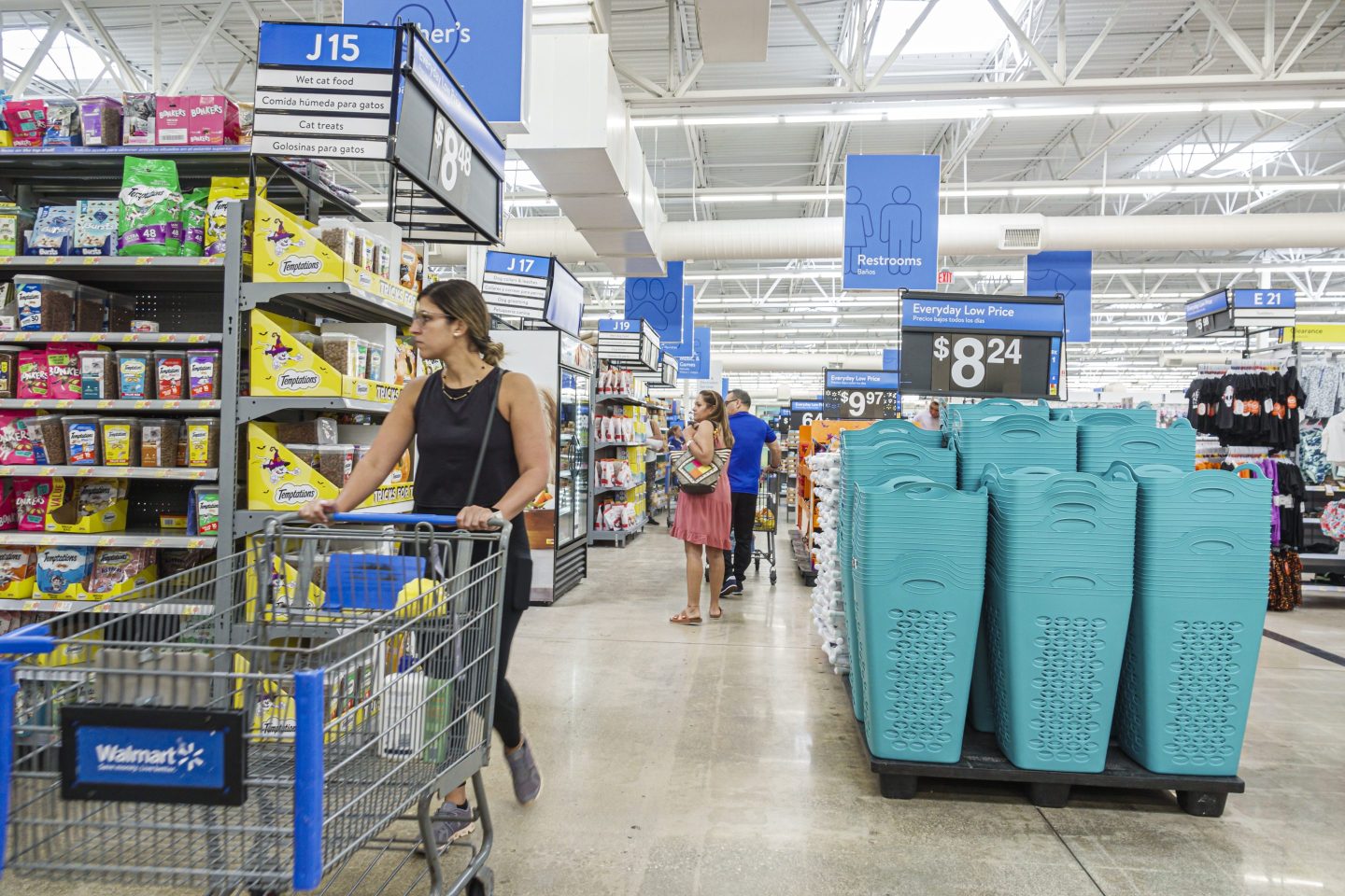 Miami, Hialeah Gardens, Florida, Walmart Supercenter, woman shopping g with shopping cart. (Photo by: Jeffrey Greenberg/Universal Images Group via Getty Images)