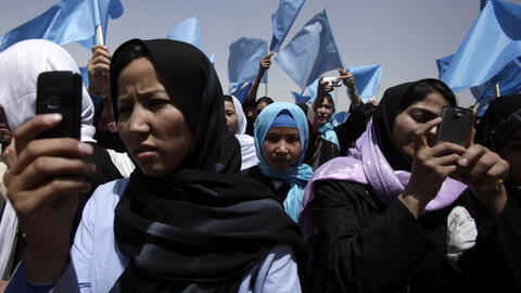 Afghani women protest