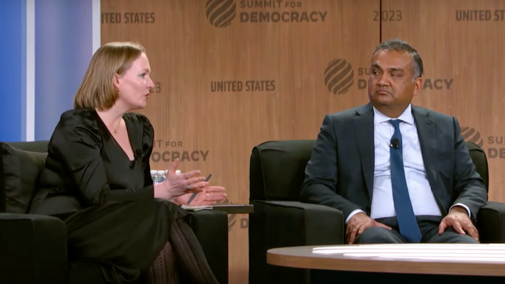 Marietje Schaake discusses the misuse of technology and the rise of digital authoritarianism with Youtube CEO Neal Mohan at the 2023 Summit for Democracy.